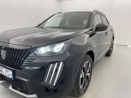 Photo 23 Peugeot 2008  Hybrid 136 e-DCS6