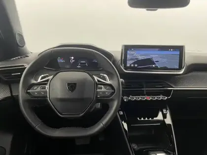 Photo 21 Peugeot 2008  Hybrid 136 e-DCS6