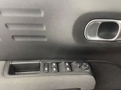 Photo 95 Citroën C3 Aircross  BlueHDi 120 S&S EAT6