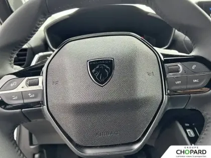 Photo 15 Peugeot 2008  Hybrid 145 e-DCS6