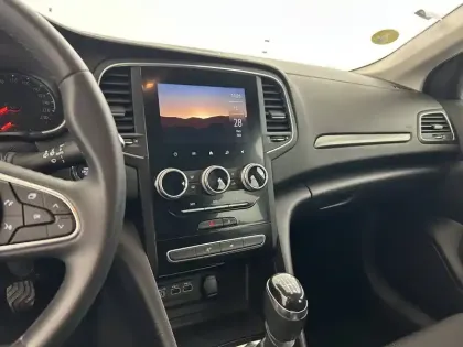 Photo 11 Renault Megane Gén. IV (KFB) Ph2 Business 5