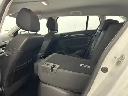 Photo 58 Renault Megane Mégane IV Estate Blue dCi 115 - 21N