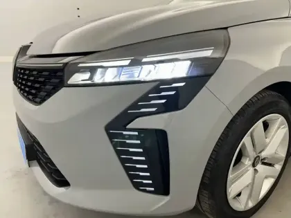 Photo 22 Renault Clio  TCe 90