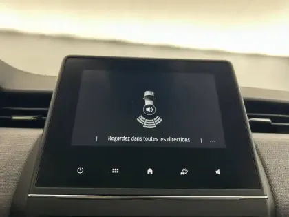 Photo 47 Renault Clio Gén. V (BJA) Ph2 Evolution 5