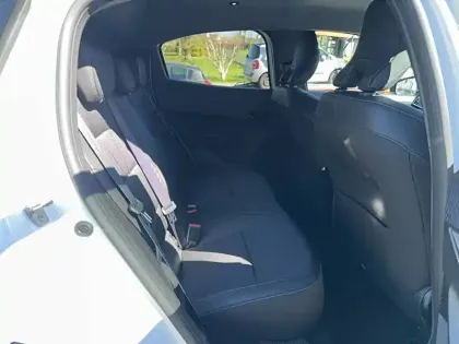 Photo 15 Renault Clio  E-Tech full hybrid 160 ch