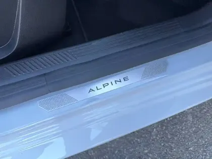 Photo 26 Renault Clio  E-Tech full hybrid 160 ch