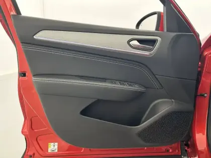 Photo 81 Renault Arkana  TCe 140 EDC FAP - 21B