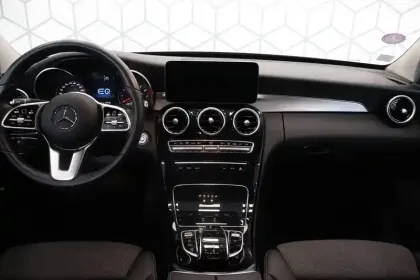 Photo 8 Mercedes Classe C  300 e 9G-Tronic