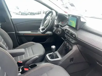 Photo 47 Dacia Sandero  ECO-G 100 - 22