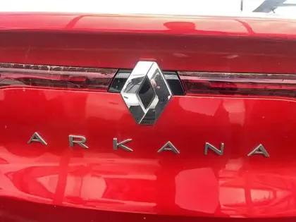Photo 72 Renault Arkana  E-Tech 145 - 21B