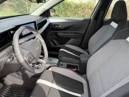 Photo 9 Opel Frontera  1.2 Turbo Hybrid 110 ch e-DCT6