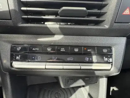 Photo 52 Opel Frontera  1.2 Turbo Hybrid 110 ch e-DCT6