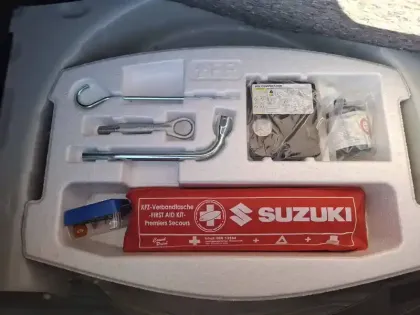 Photo 11 Suzuki Swift  Sport 1.4 Boosterjet Hybrid