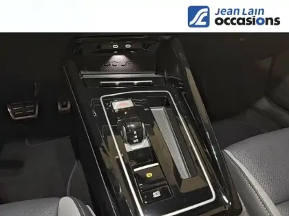 Photo 12 Volkswagen Golf  1.5 eHybrid 272 DSG6