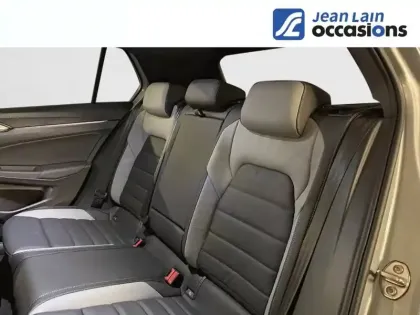 Photo 16 Volkswagen Golf  1.5 eHybrid 272 DSG6