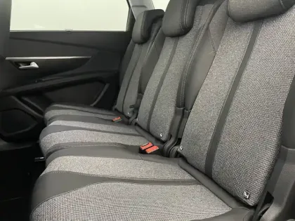 Photo 14 Peugeot 5008  BlueHDi 130ch S&S EAT8