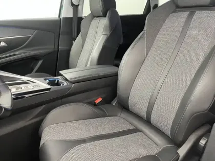 Photo 13 Peugeot 5008  BlueHDi 130ch S&S EAT8