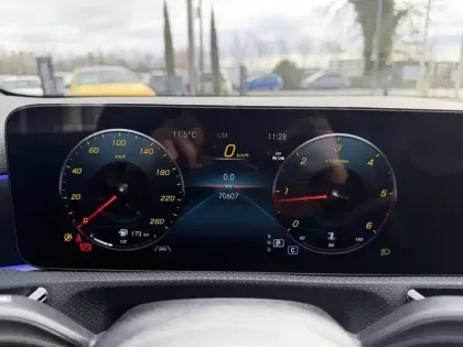 Photo 24 Mercedes Classe A  200 d 8G-DCT