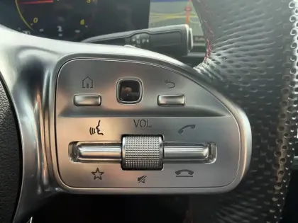 Photo 23 Mercedes Classe A  200 d 8G-DCT