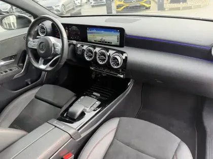 Photo 16 Mercedes Classe A  200 d 8G-DCT