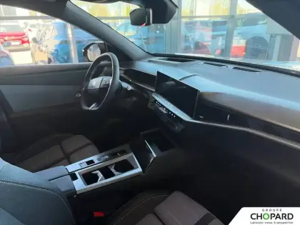 Photo 12 Opel Grandland  1.2 Turbo Hybrid 145 ch e-DCT6