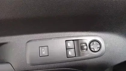 Photo 38 Peugeot Partner  FGN DIESEL 130 CH M AUT