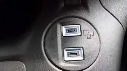 Photo 12 Peugeot Partner  FGN DIESEL 130 CH M AUT