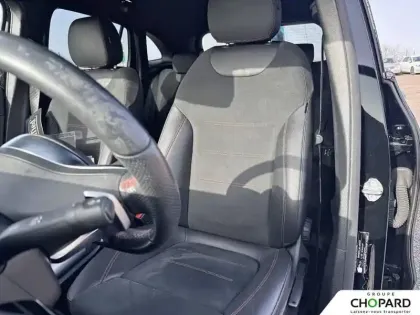 Photo 43 Mercedes GLA  200 d 8G-DCT