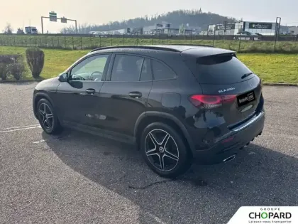 Photo 30 Mercedes GLA  200 d 8G-DCT