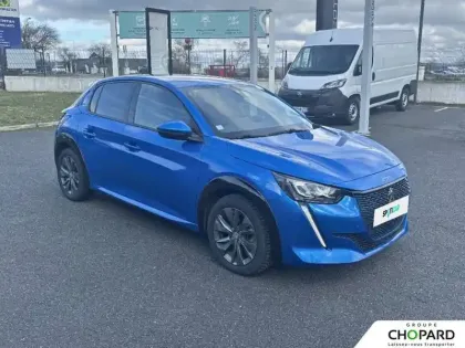 Photo 27 Peugeot 208  Electrique 50 kWh 136ch