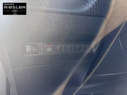 Photo 18 Peugeot 2008  Electrique 136 ch