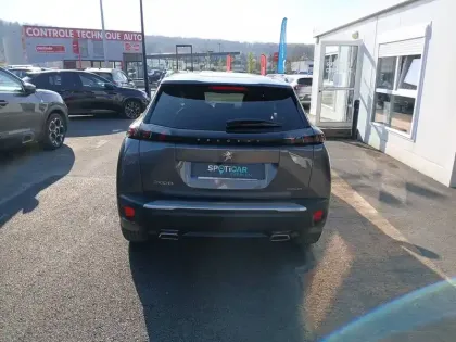 Photo 5 Peugeot 2008  PureTech 130 S&S EAT8