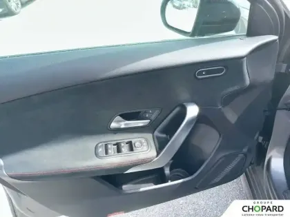 Photo 17 Mercedes Classe A  200 d 8G-DCT