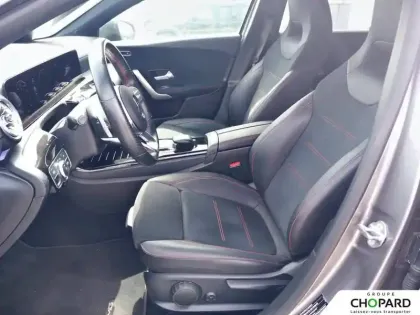 Photo 10 Mercedes Classe A  200 d 8G-DCT