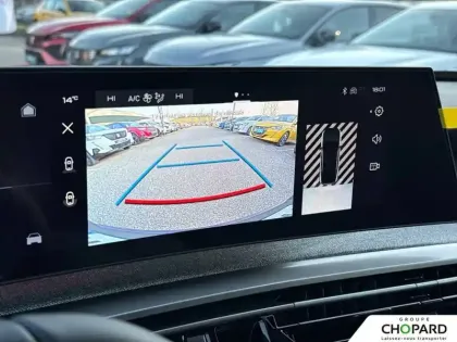 Photo 14 Peugeot 3008  Electrique 210 ch 73 kWh