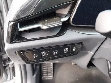 Photo 21 Kia Niro  1.6 GDi 138 ch HEV DCT6