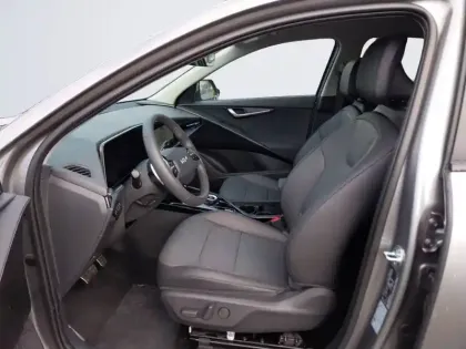 Photo 8 Kia Niro  1.6 GDi 138 ch HEV DCT6