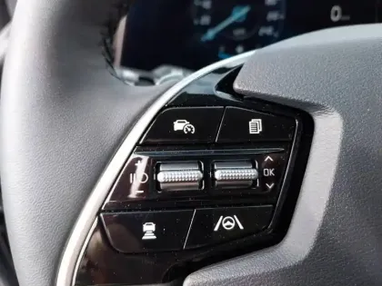 Photo 26 Kia Niro  1.6 GDi 138 ch HEV DCT6