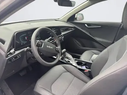 Photo 8 Kia Niro  1.6 GDi 138 ch HEV DCT6