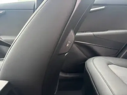 Photo 17 Kia Niro  1.6 GDi 138 ch HEV DCT6