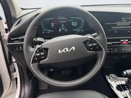 Photo 11 Kia Niro  1.6 GDi 138 ch HEV DCT6