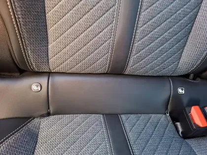 Photo 15 Peugeot 2008  PureTech 130 S&S EAT8