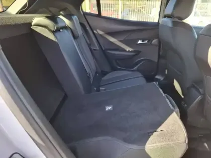 Photo 16 Peugeot 2008  PureTech 130 S&S EAT8