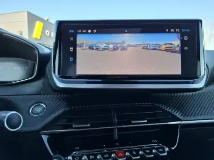 Photo 27 Peugeot 2008  PureTech 130 S&S EAT8