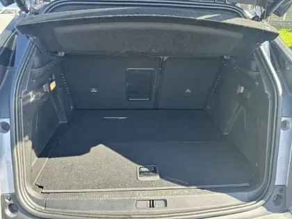 Photo 5 Peugeot 3008  Hybrid 225 e-EAT8