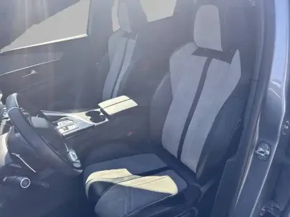 Photo 10 Peugeot 3008  Hybrid 225 e-EAT8