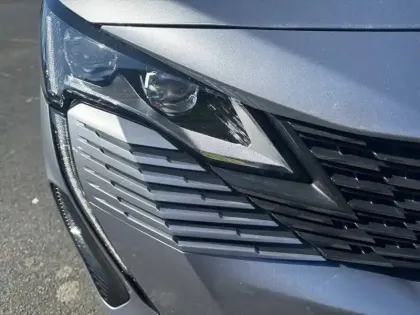 Photo 15 Peugeot 3008  Hybrid 225 e-EAT8