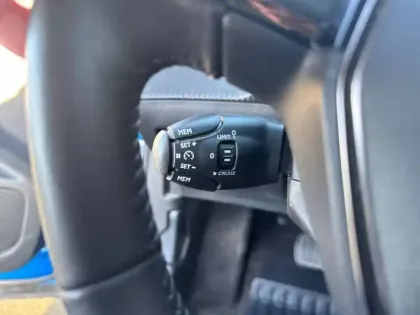 Photo 17 Peugeot 2008  Electrique 136 ch