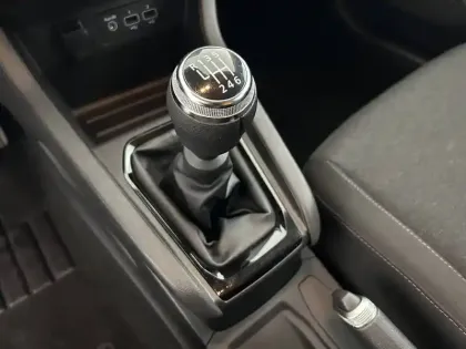 Photo 12 Renault Clio Gén. V (BJA) Ph1 NG Equilibre 5