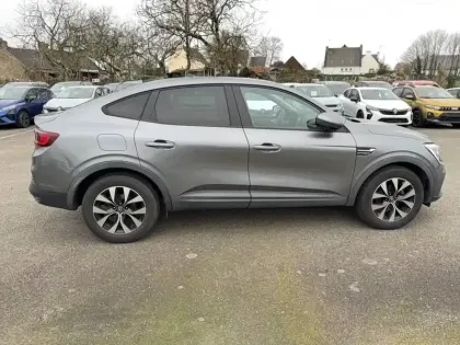 Photo 5 Renault Arkana  mild hybrid 140 EDC FAP - 22